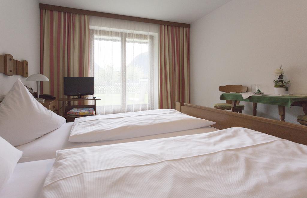 شرنز Hotel Alpenblick المظهر الخارجي الصورة